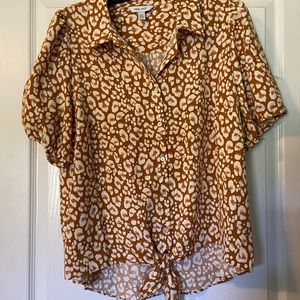 Short sleeve blouse